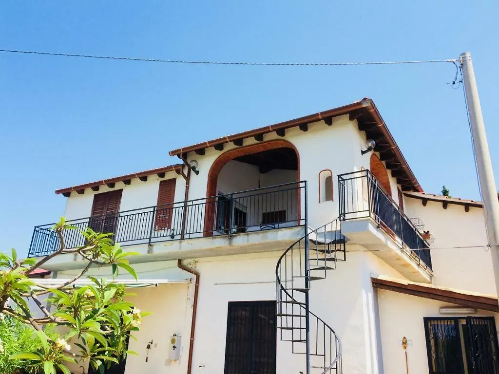 Tatil Evi Casa Vacanza Mariaoliva Villa Menfi İtalya